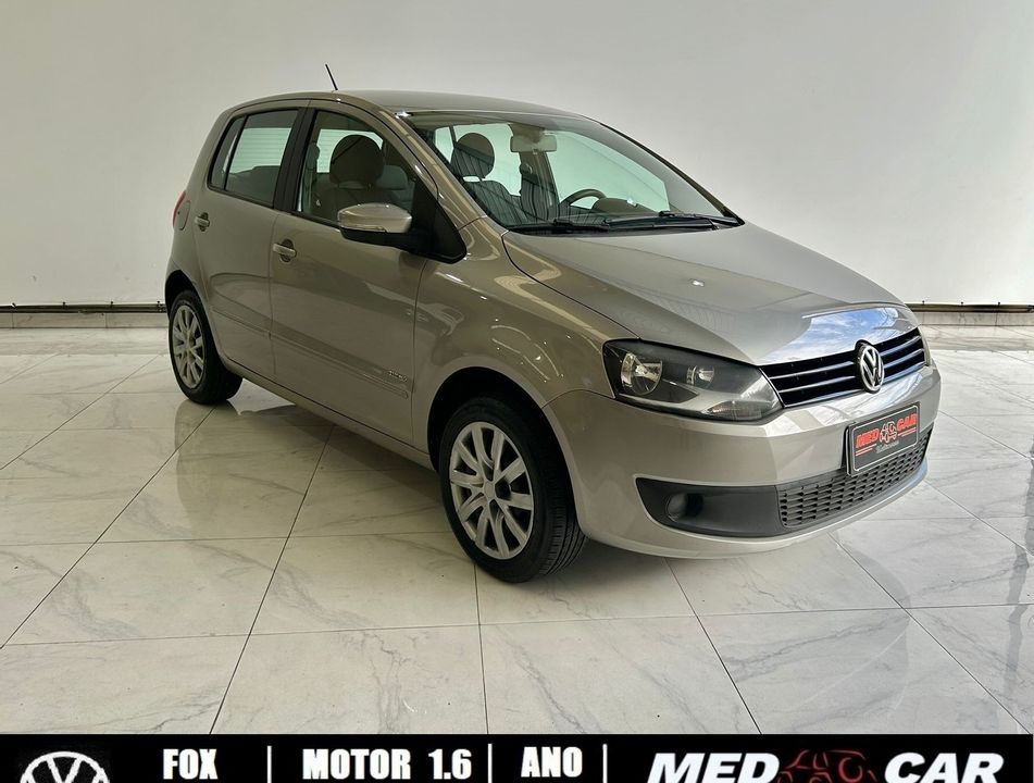 VolksWagen Fox 1.6 Mi Total Flex 8V 5p