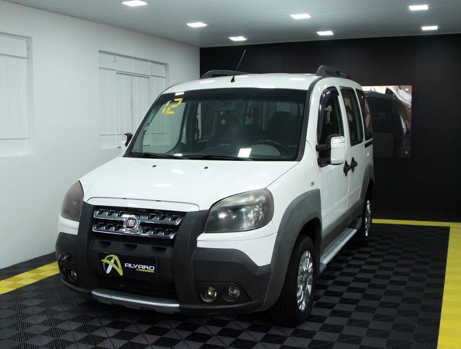 Fiat Doblo Adv/Adv TRYON/LOCKER 1.8 Flex Flex 4 portas, câmbio Manual ...