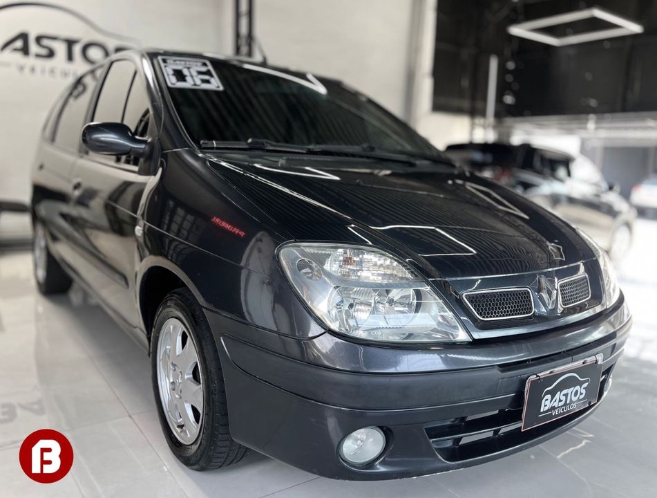 Renault Scénic Privilège Hi-Flex 1.6 16V