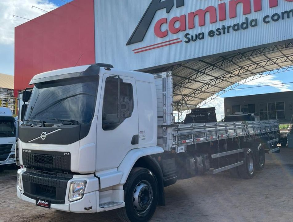 VOLVO VM 270 6x2 2p (diesel) (E5)