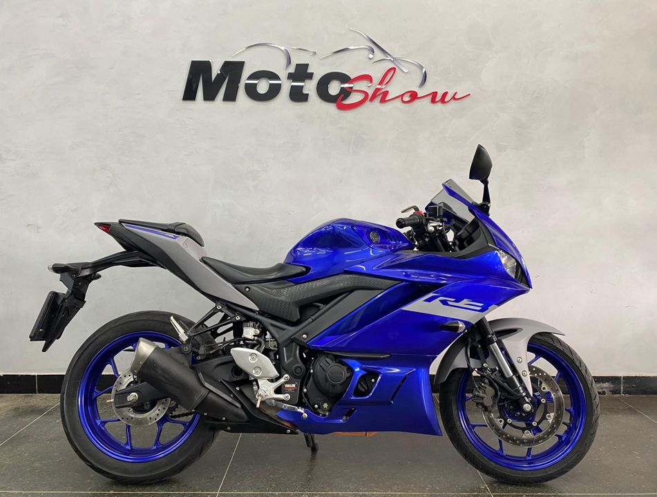 YAMAHA YZF R-3 321/ABS