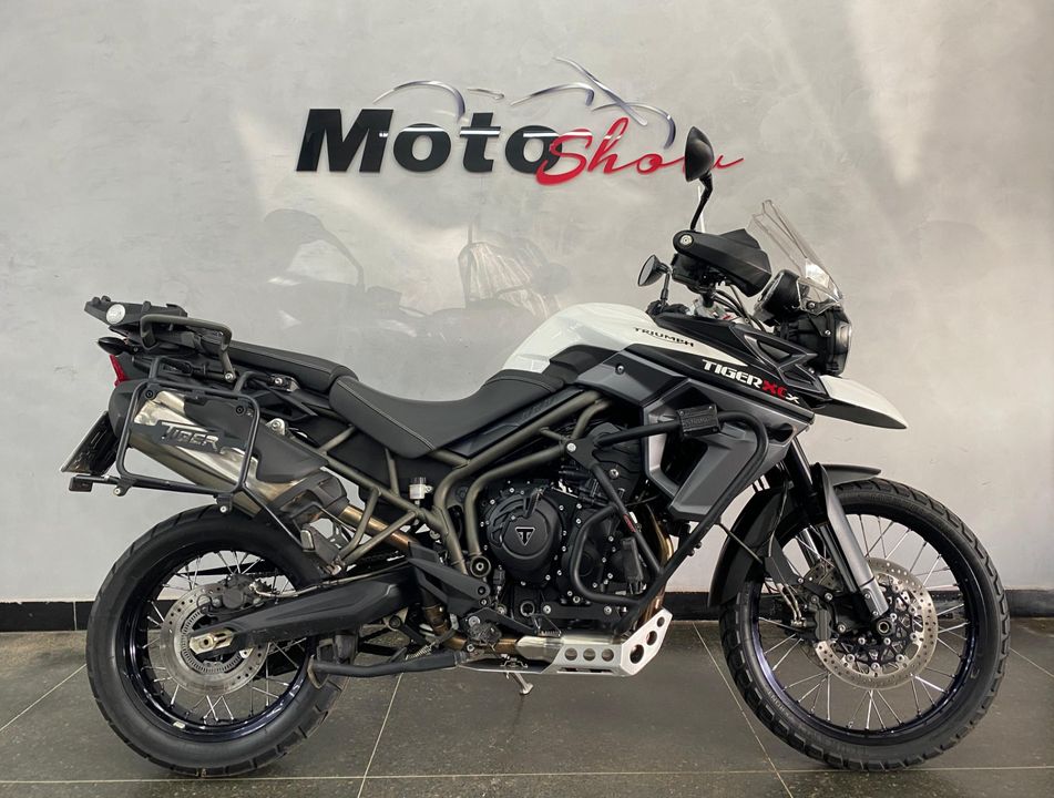 TRIUMPH TIGER 800 XCX