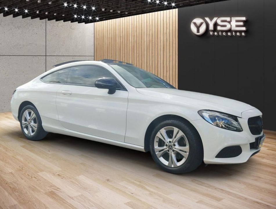 Mercedes C-180 CGI Coupe Avant. 1.6 TB 16V Aut.