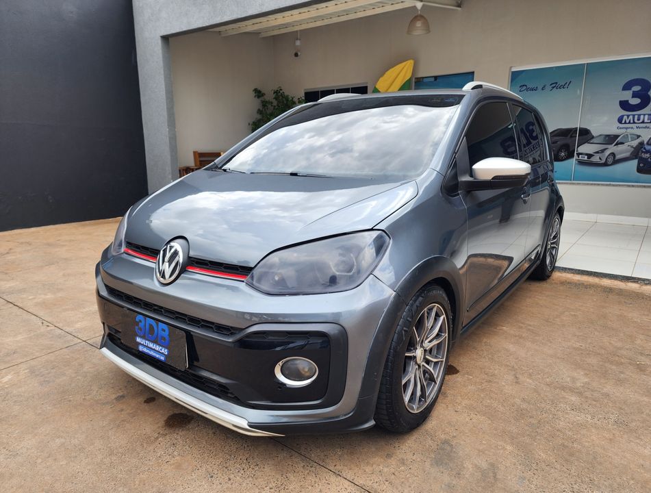 VolksWagen up! cross 1.0 TSI Total Flex 12V 5p