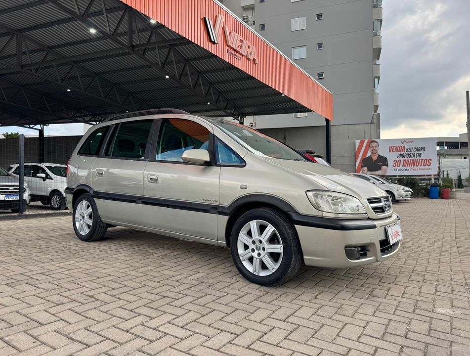 Chevrolet Zafira Elegance 2.0 MPFI 16v 136cv 5p