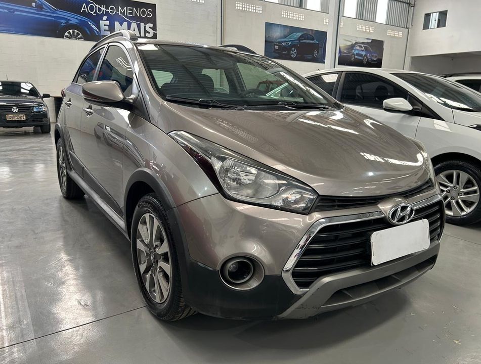 Hyundai HB20X Style 1.6 Flex 16v Mec.