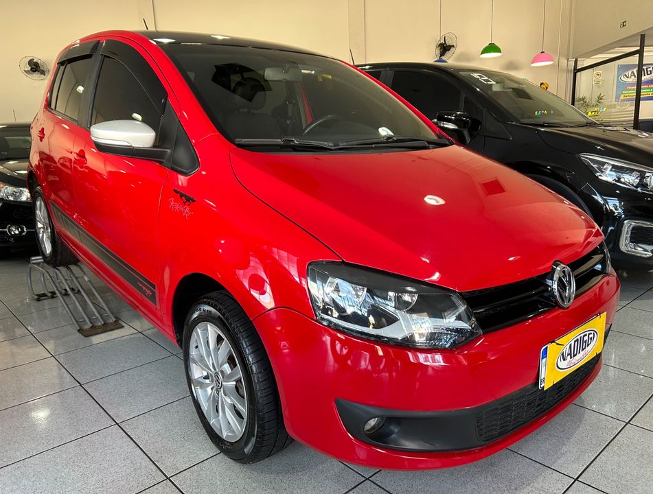 VolksWagen Fox Rock in Rio 1.6 Mi Total Flex 8V 5p