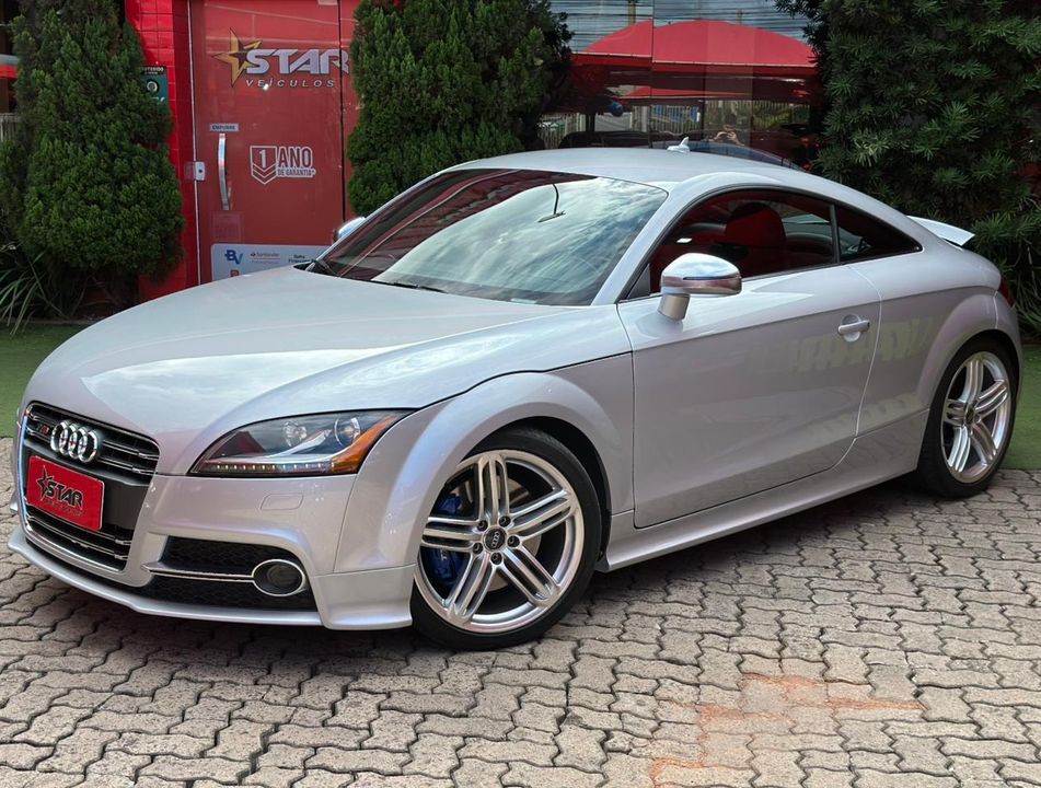 Audi TTS 2.0 TFSI QUATTRO S Tronic