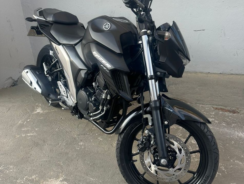 YAMAHA FZ25 250 FAZER FLEX