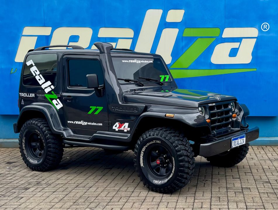 Troller T-4 4x4 2.8 TB Int. Cap. Rígida Diesel