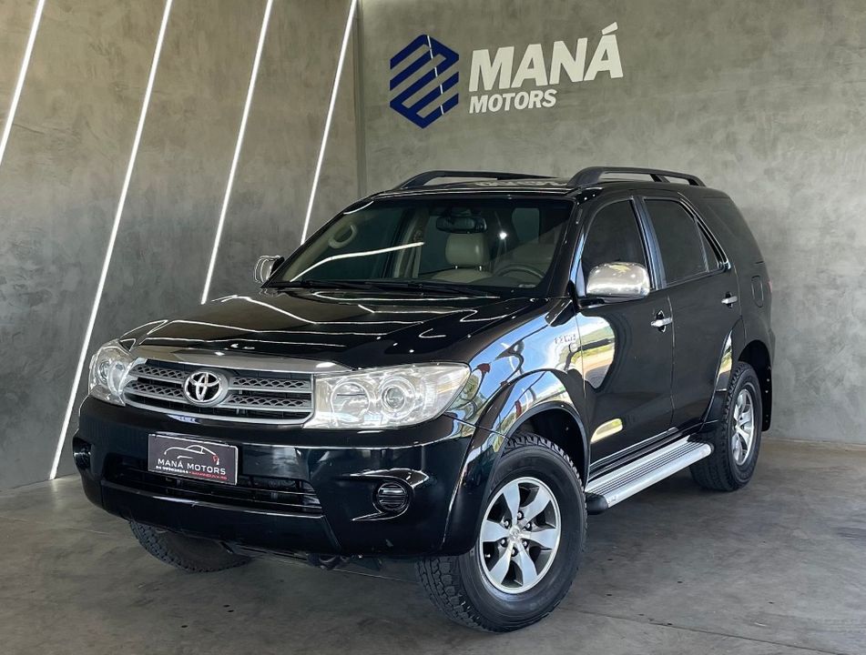 Toyota Hilux SW4 SR 4x2 2.7/ 2.7 Flex 16V Aut.