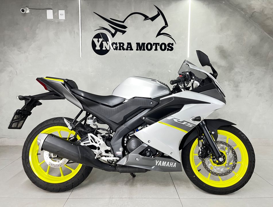 YAMAHA YZF R-15 155 ABS