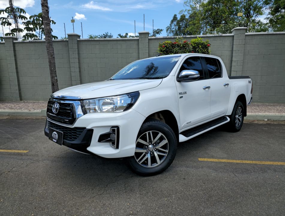 Toyota Hilux CD SRV 4x2 2.7 Flex 16V Aut.