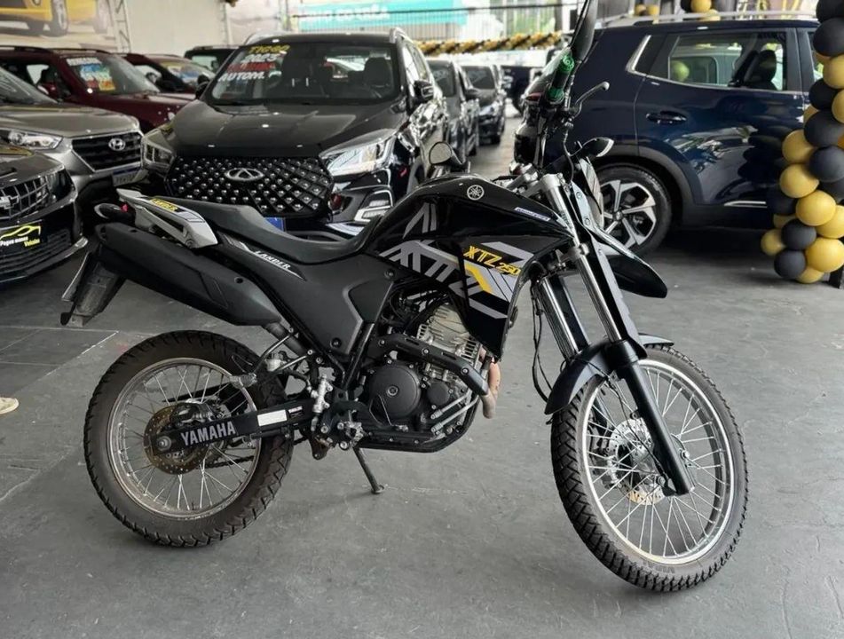 Honda XTZ 250 LANDER 