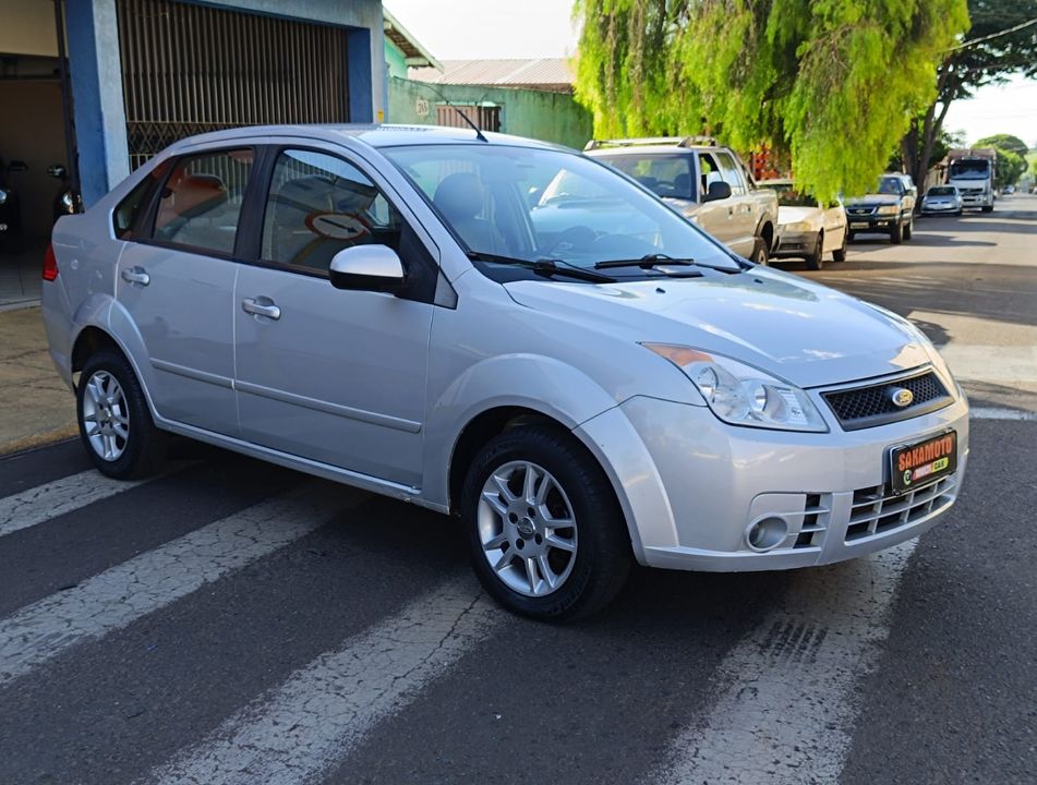 Ford Fiesta Sed. 1.6 8V Flex 4p