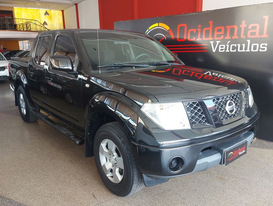 Nissan Frontier XE  CD 4x4 2.5 TB Diesel