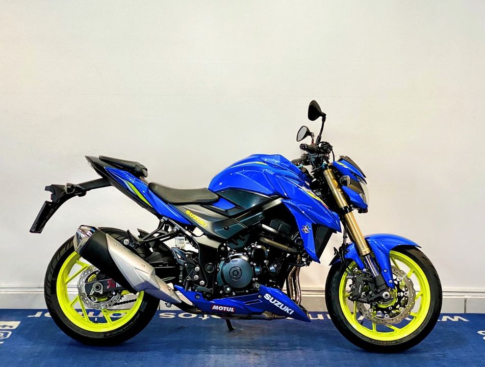 SUZUKI GSX-S 750