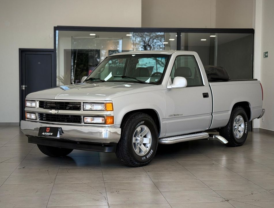 Chevrolet Silverado DLX 4.2 Diesel