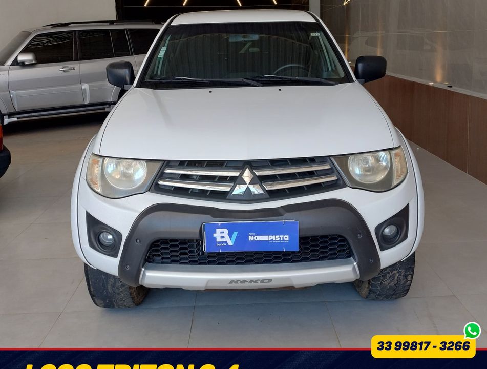 Mitsubishi L200 Triton HLS 2.4 Flex 16V CD Mec.