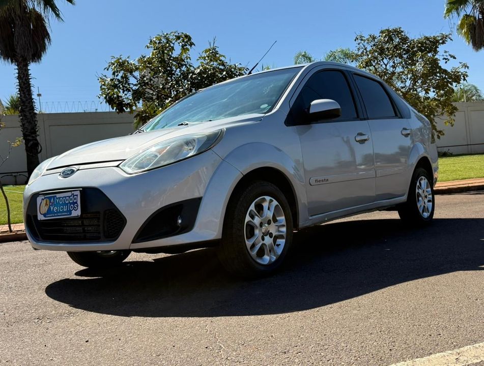 Ford Fiesta Sed. 1.6 8V Flex 4p