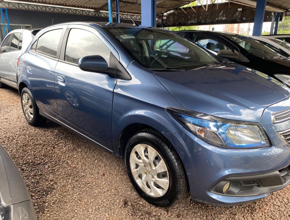 Chevrolet ONIX HATCH LT 1.4 8V FlexPower 5p Mec.