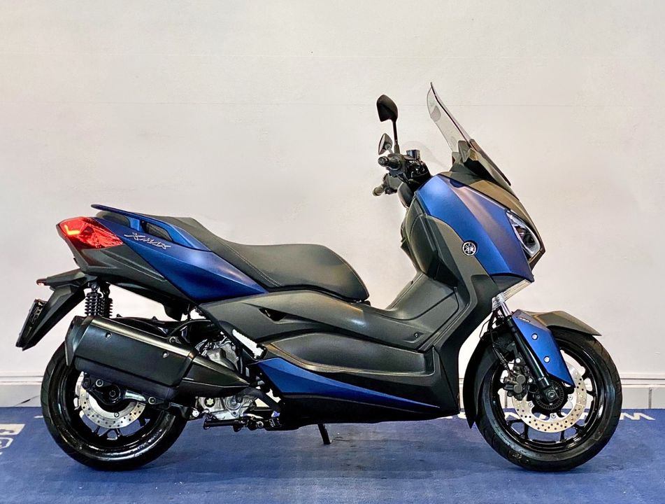 YAMAHA XMAX 250 ABS