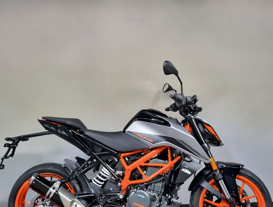 KTM 390 DUKE