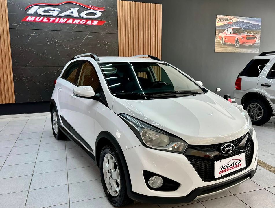 Hyundai HB20X Style 1.6 Flex 16v Mec.