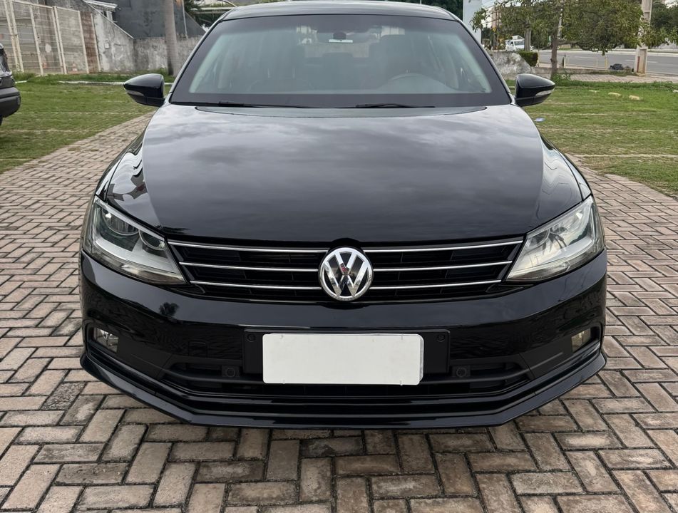 VolksWagen JETTA Highline 2.0 TSI 16V 4p Tiptronic