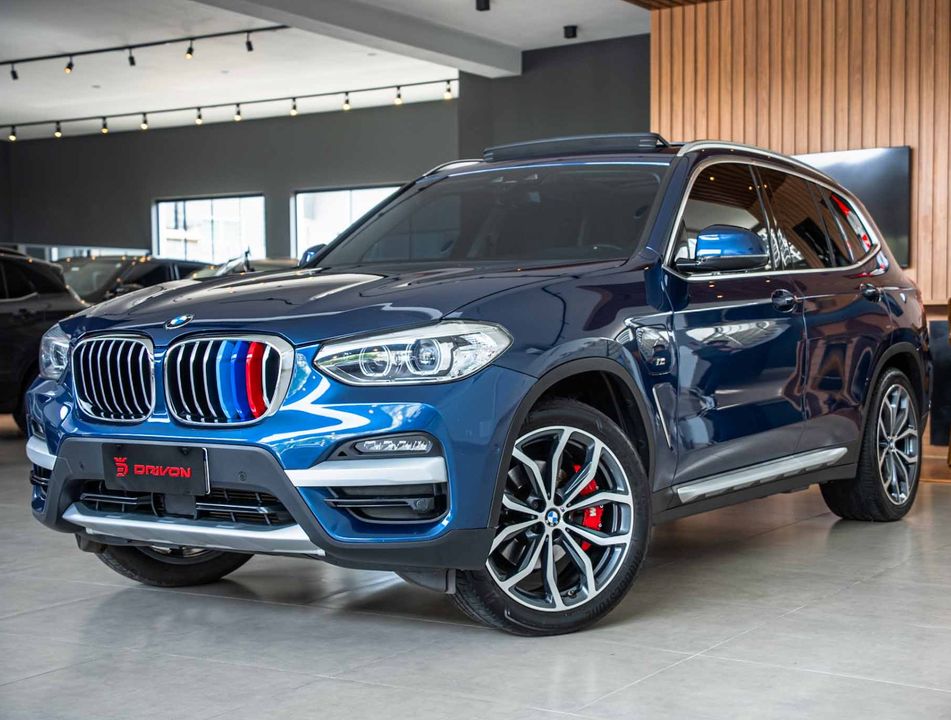 BMW X3 XDRIVE 30e X-Line Turbo Híbrido Aut.