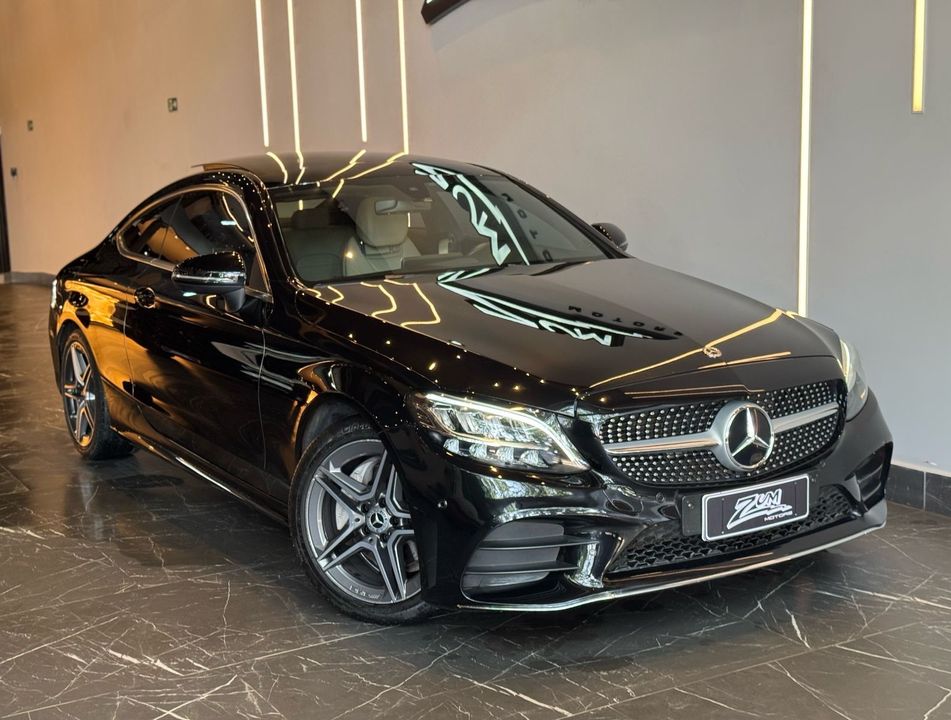 Mercedes C-180 CGI Coupe Sport 1.6 TB 16V Aut.