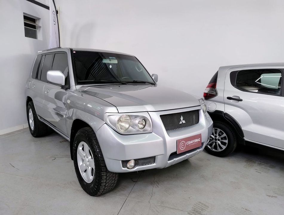 Mitsubishi Pajero TR4 2.0/ 2.0 Flex 16V 4x4 Aut.