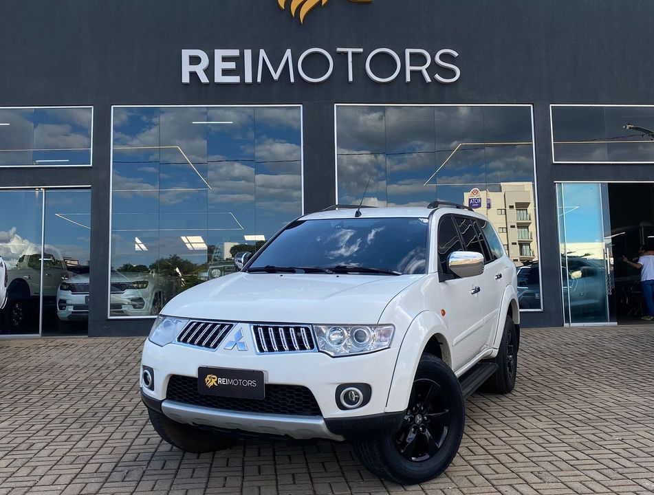 Mitsubishi Pajero DAKAR/HPE 3.5 4x4 Flex 5p Aut.