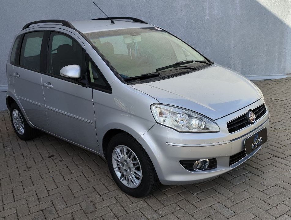 Fiat Idea ATTRACTIVE 1.4 Fire Flex 8V 5p