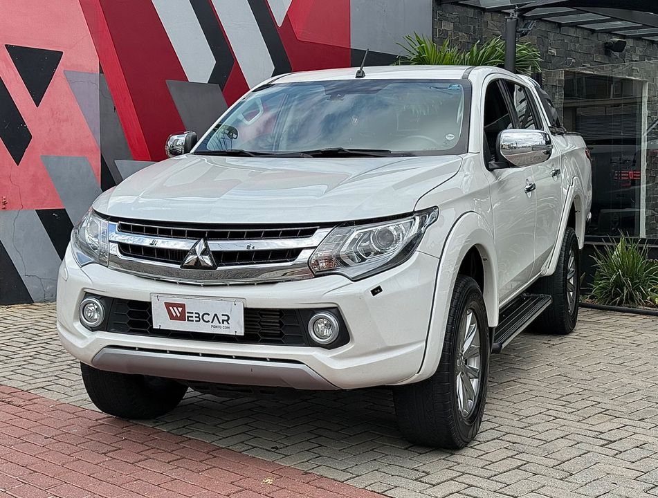 Mitsubishi L200 Triton Sport HPE-S 2.4 CD Dies. Aut