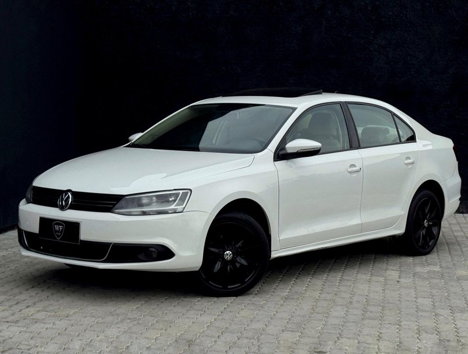 VolksWagen JETTA Comfortline 2.0 T.Flex 8V 4p Tipt.