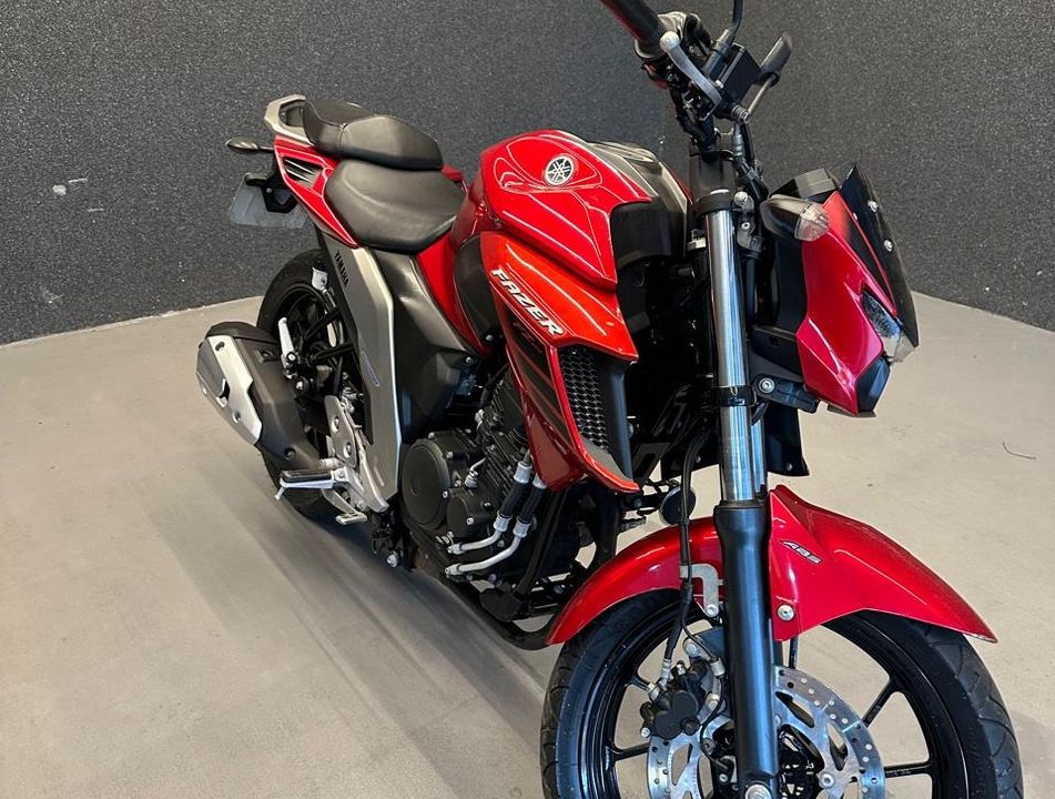 YAMAHA FZ25 250 FAZER FLEX