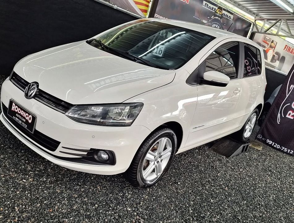 VOLKSWAGEN 1.0 MPI COMFORTLINE 12V FLEX 4P MANUAL