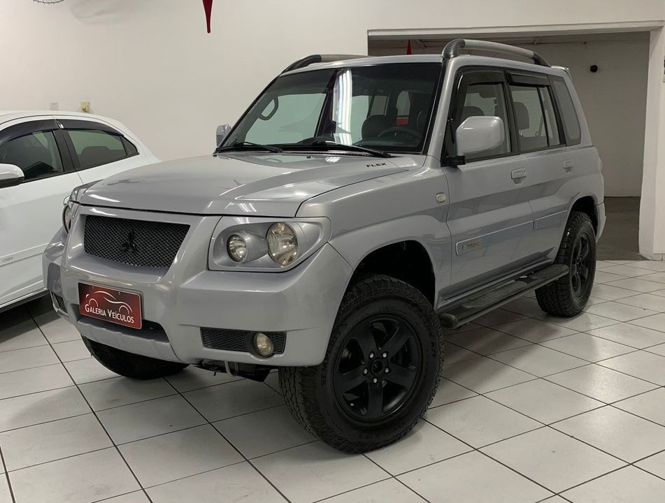 Mitsubishi Pajero TR4 2.0/ 2.0 Flex 16V 4x4 Aut.