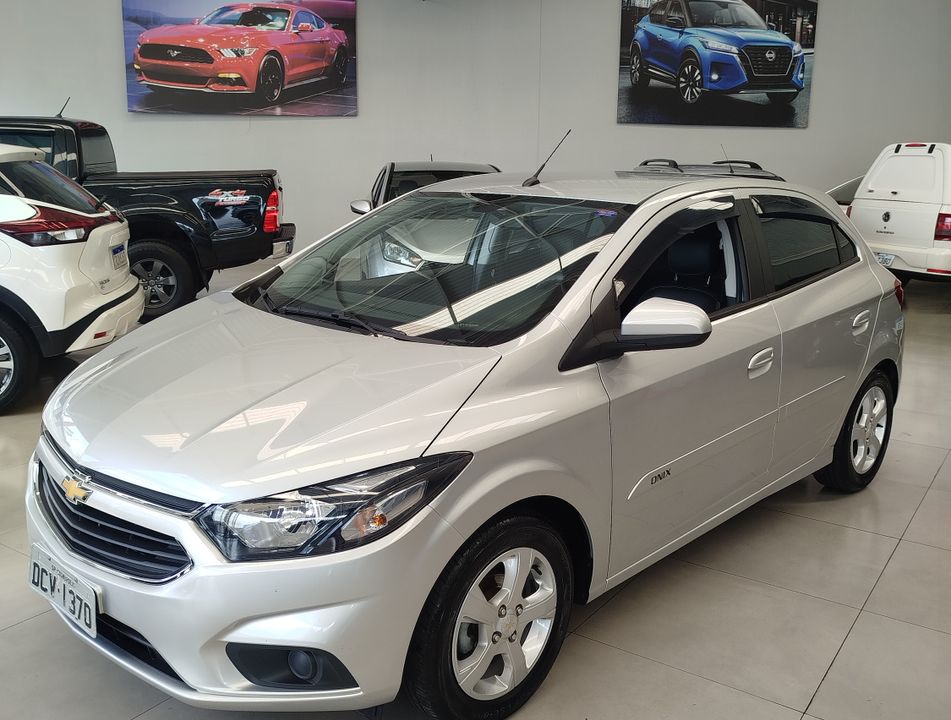 Chevrolet ONIX HATCH LT 1.4 8V FlexPower 5p Mec.
