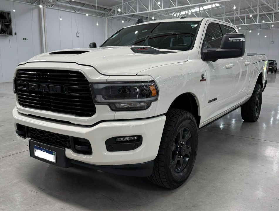RAM 2500 LARAM. 6.7 NIGHT ED. TB CD 4x4 Die.