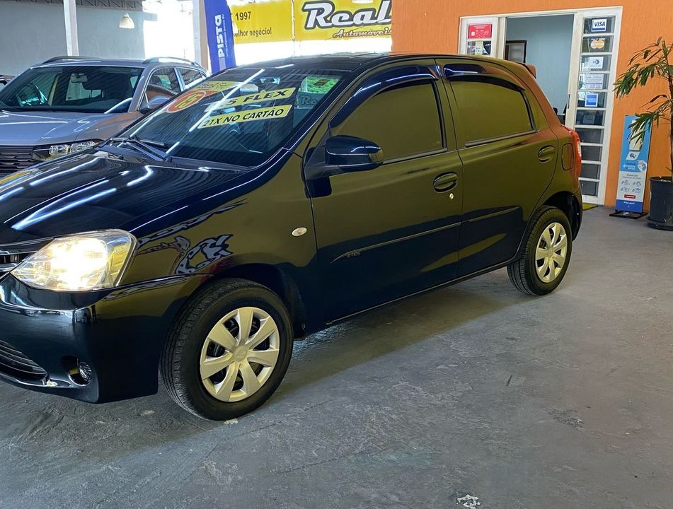Toyota ETIOS XS 1.5 Flex 16V 5p Mec.