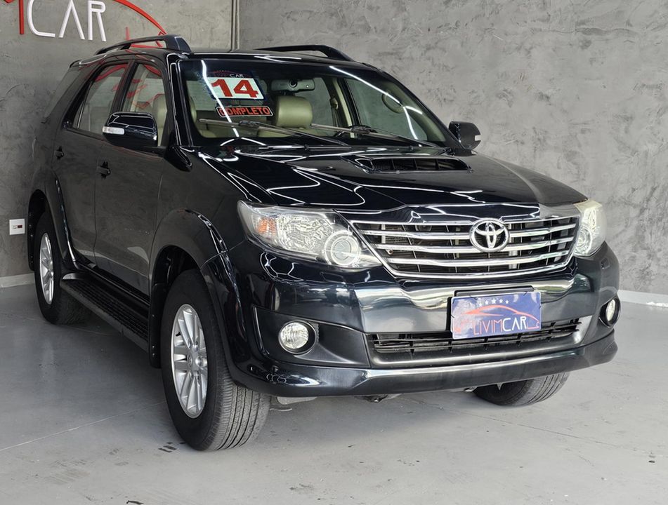 Toyota 3.0 SRV 4X4 7 LUGARES 16V TURBO INTERCOOLER DIESEL 4P AUTOMÁTICO