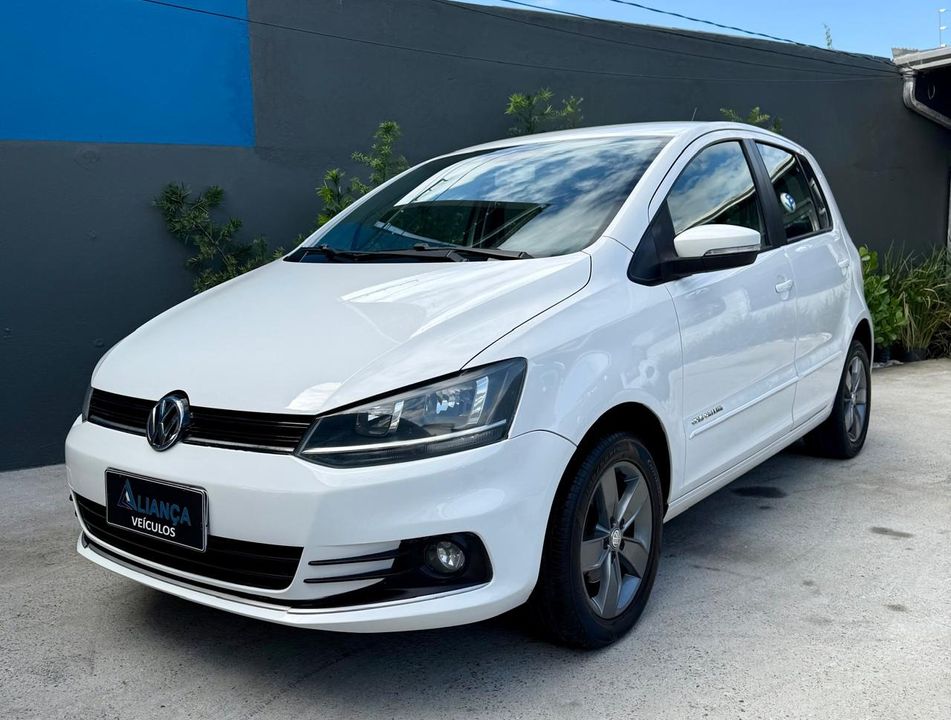 VolksWagen Fox Comfortline 1.0 Flex 8V 5p