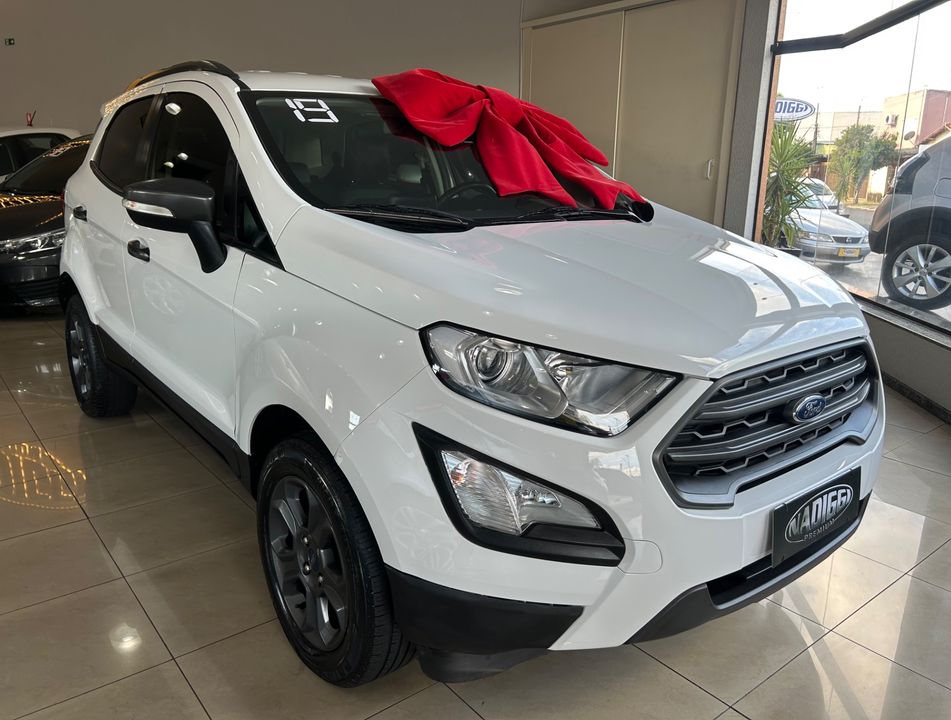 Ford EcoSport FREESTYLE 1.5 12V Flex 5p Aut.