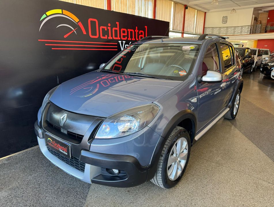 Renault SANDERO STEPWAY Hi-Flex 1.6 16V 5p Aut.