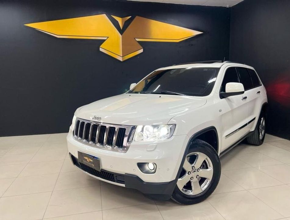 Jeep Grand Cherokee Laredo 3.6 4x4 V6 Aut.