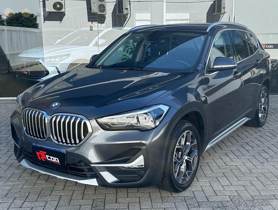 BMW X1 SDRIVE 20i X-Line 2.0 TB Active Flex