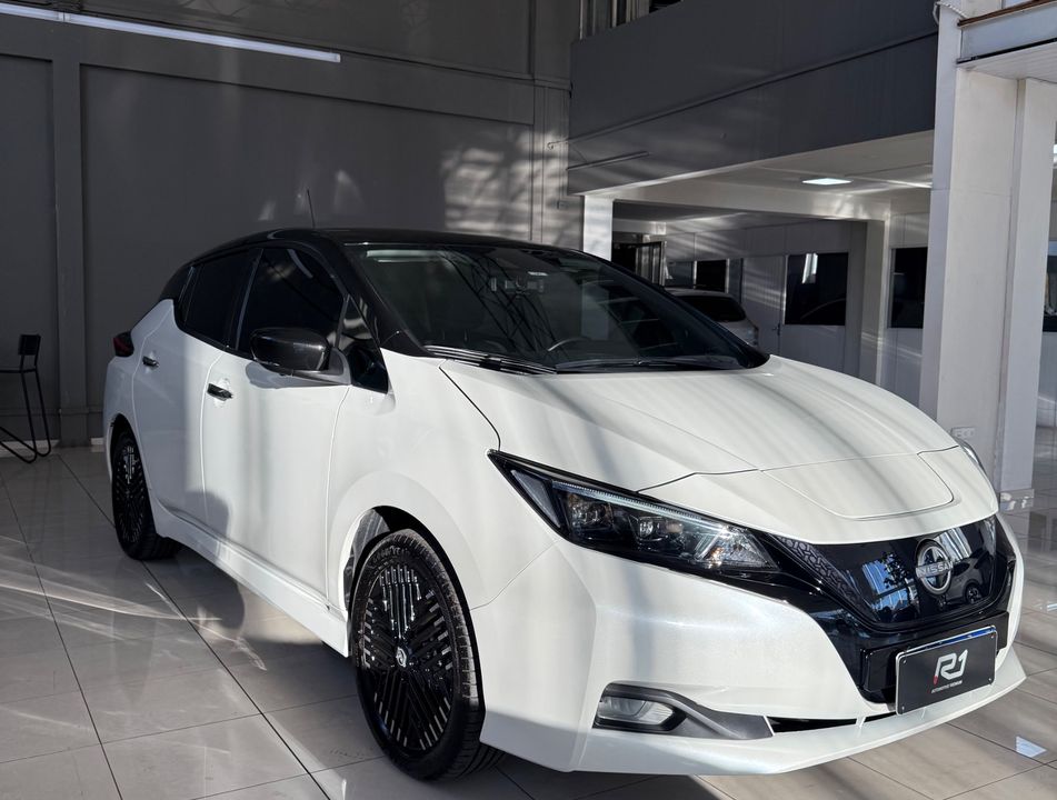 Nissan LEAF Aut. (Elétrico)