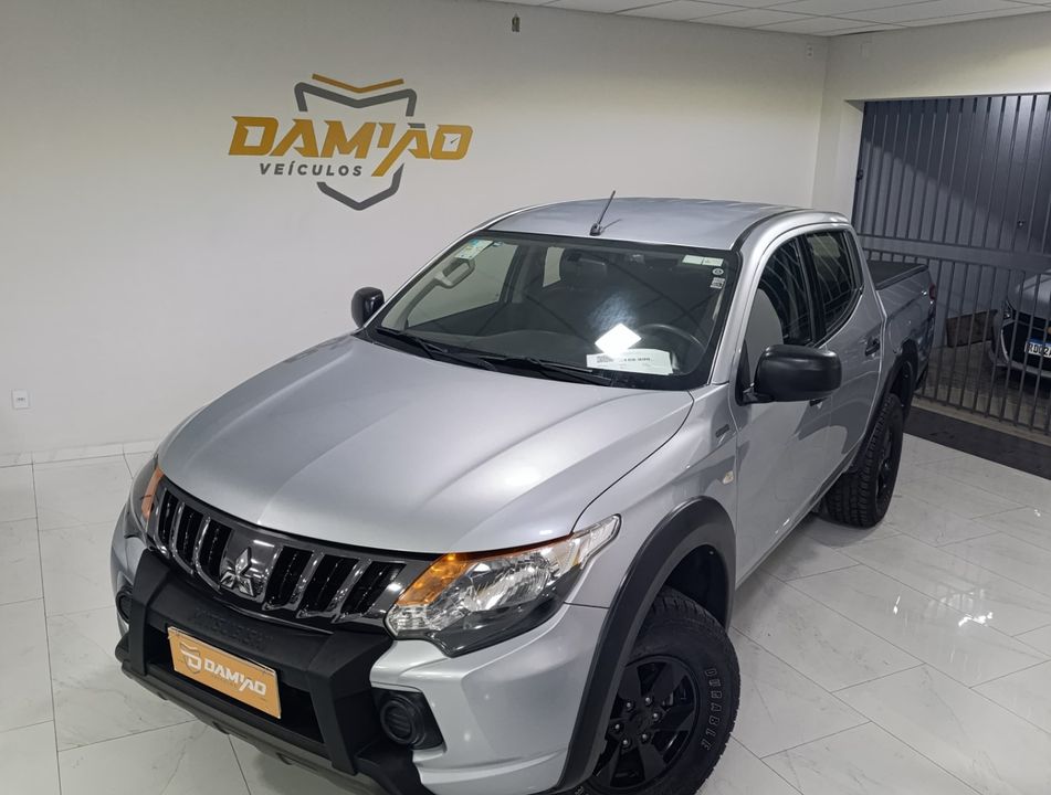 Mitsubishi L200 Tri. Outdo. GLS 2.4 CD 4x4 Die. Aut